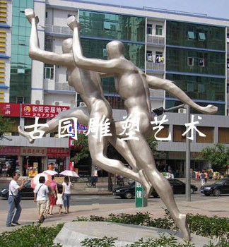 深圳市蓮塘商(shāng)業廣場定做的（騰越）雕塑 高：4