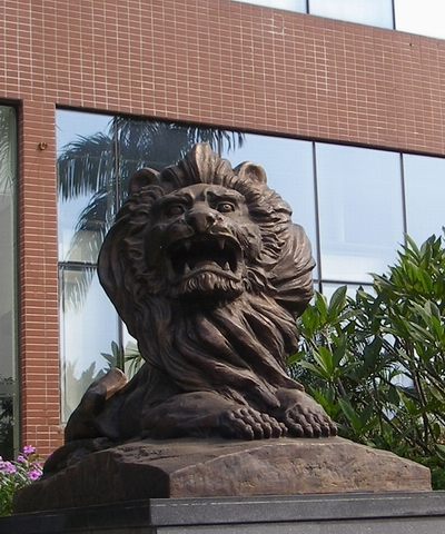 深圳酷派信息港定做的銅獅